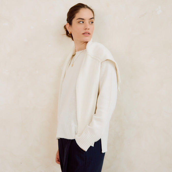 The Sabrina Pure Cashmere Crew-Neck Sweater