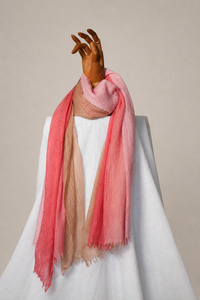 Luca Superfine Cashmere Scarf – Ombré Pinks
