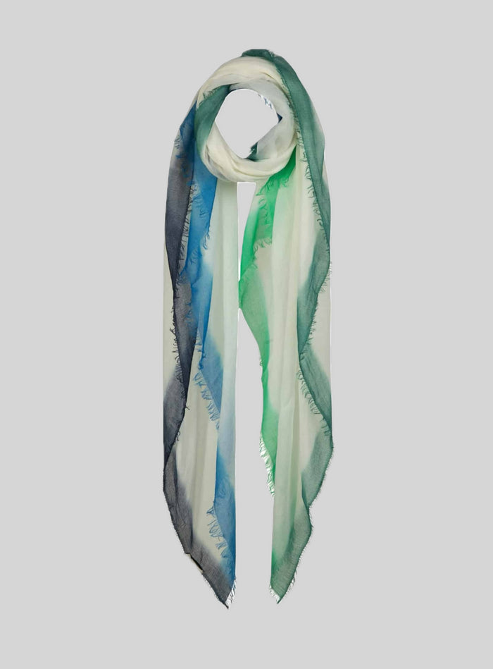 A luxurious cashmere scarf, exuding opulence and refinement, the epitome of sophisticated fashion.
